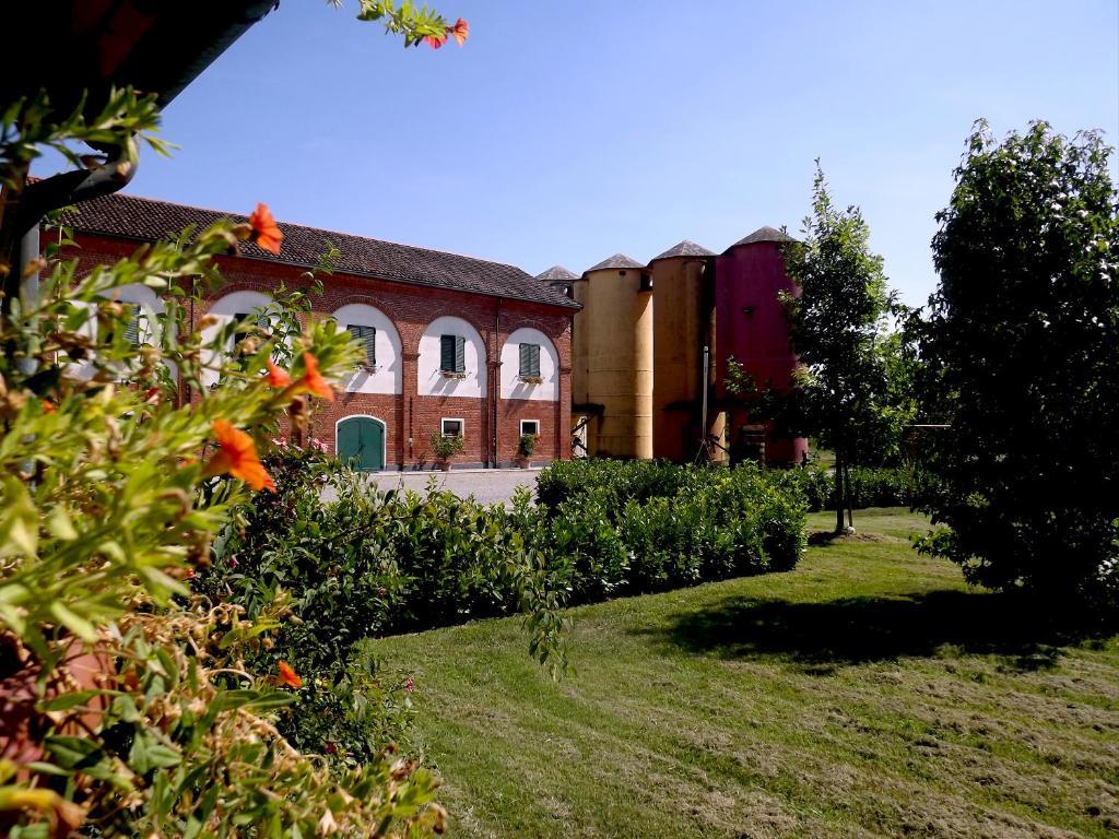 Vila Agriturismo Cascina Nuova Valenza Exteriér fotografie